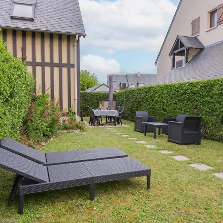 Holiday home Les Sylvestres-6 By Interhome Cabourg