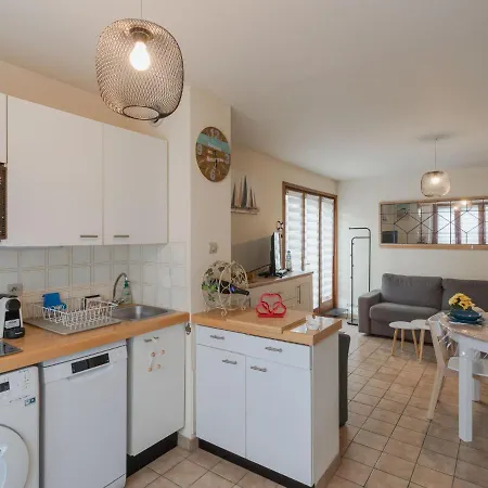 Holiday home Les Sylvestres-6 By Interhome Cabourg