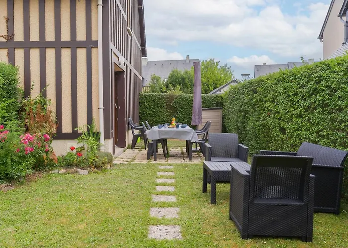 Les Sylvestres-6 By Interhome 펜션 꺄부흐